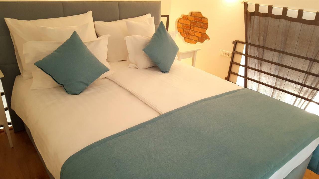 Studio Apartment Vanna - 1St Row To The Sea Opatija Exterior foto